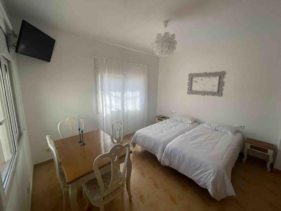 Apartment Bambu 1, Cala Montgo A Menos De Un Minuto De La Playa